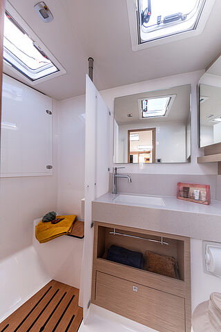 DUFOUR EXCLUSIVE RANGE 61 DUFOUR EXCLUSIVE RANGE 61